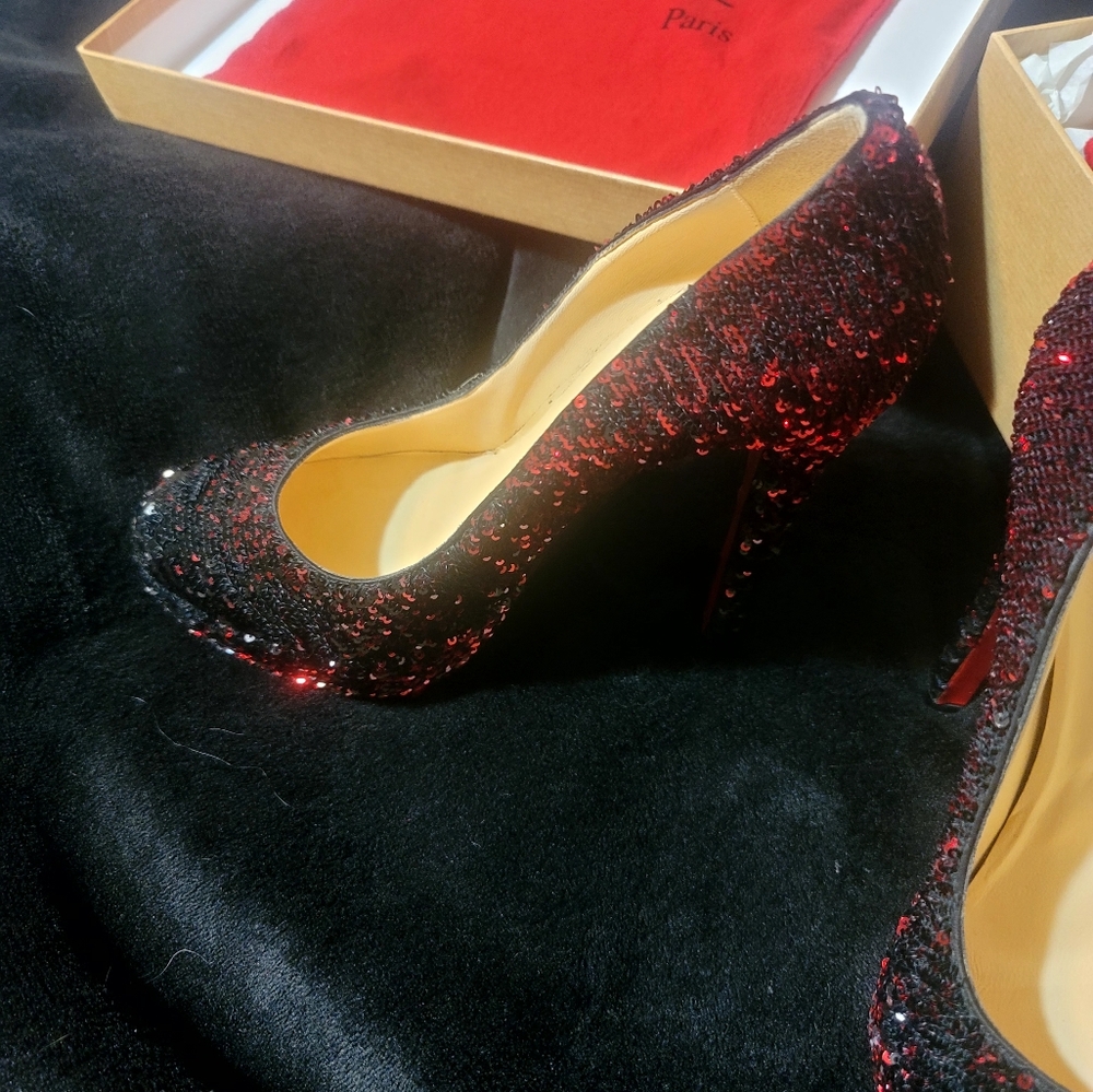 Christian Louboutin Maroon Ombre Sequined Bianca Heels Size 39